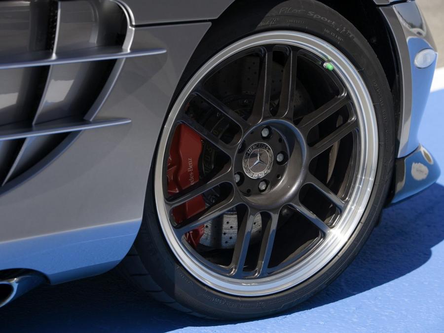  Mercedes-Benz SLR McLaren 722 Edition 2006 года  (фото 230 из 294)